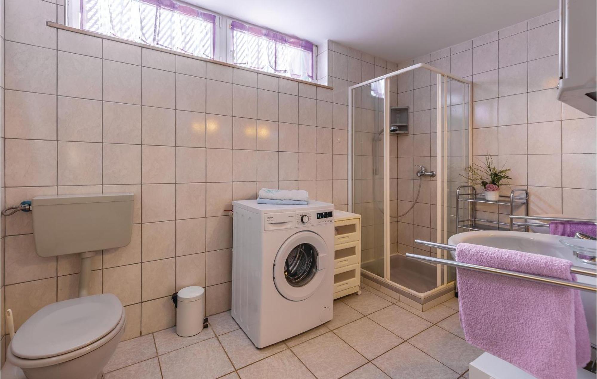 3 Bedroom Awesome Apartment In Pavicini 外观 照片