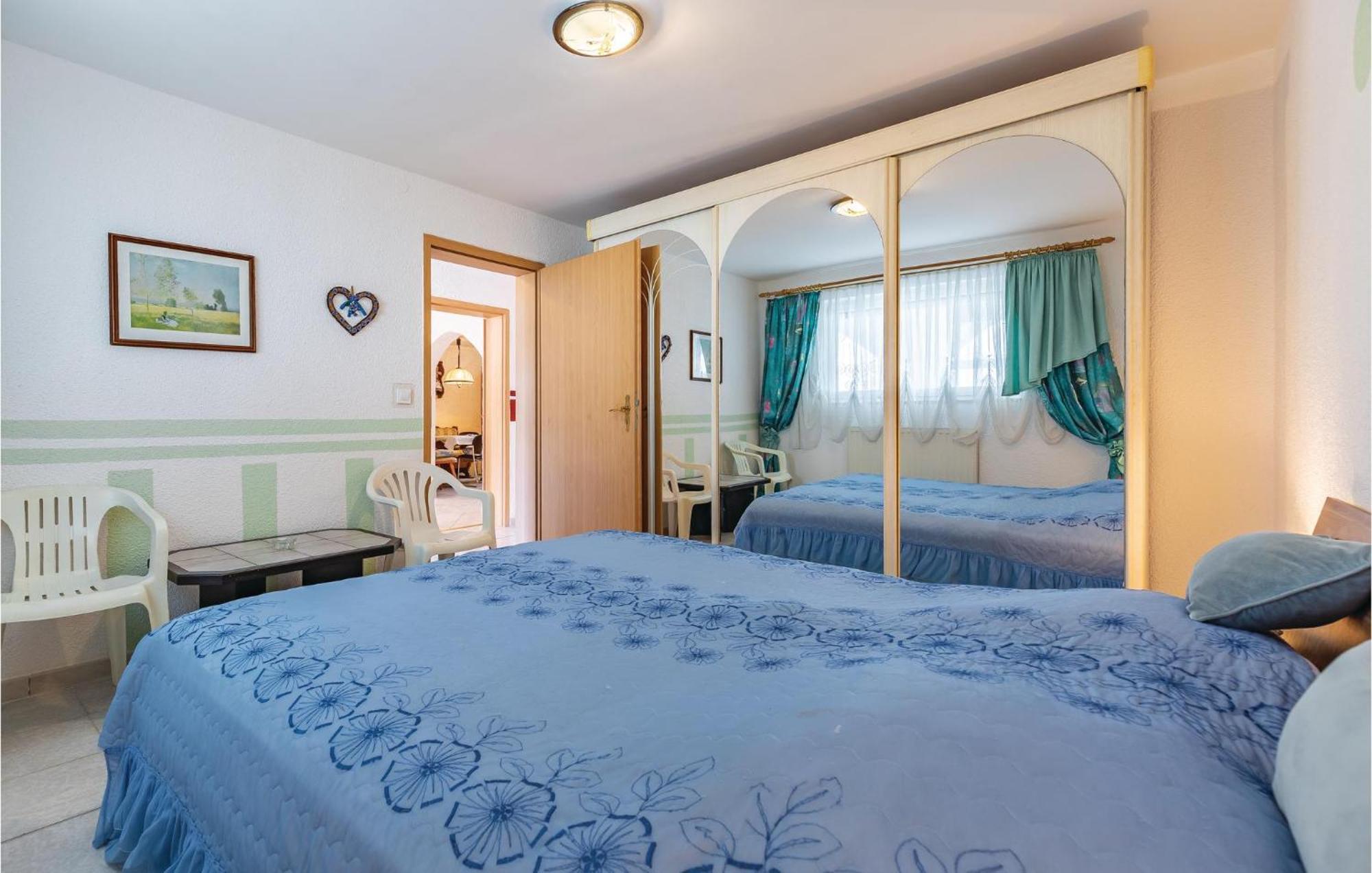 3 Bedroom Awesome Apartment In Pavicini 外观 照片